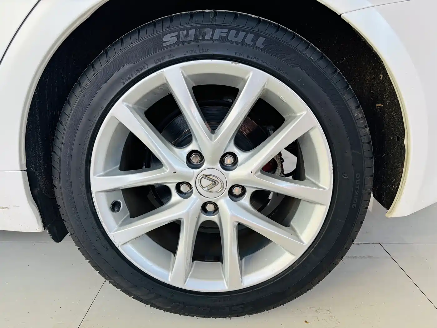 Lexus IS 2011 250 Sport фото 11