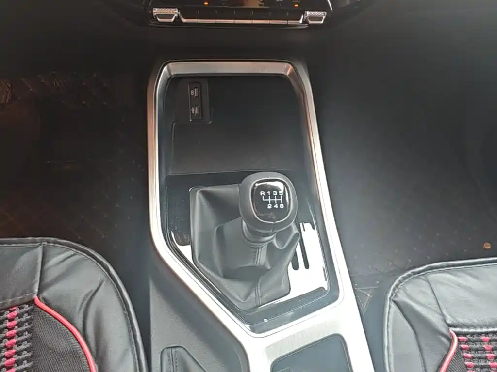 Wuling Motors Wuling Jiachen 2024 2022 1.5T Manual Comfort Vitality
