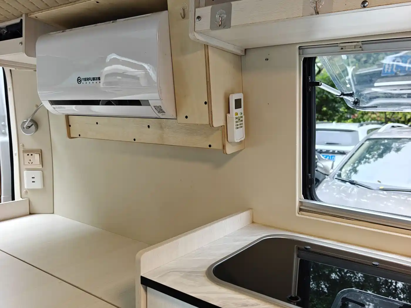 SAIC Maxus V80 RV 2022 2.0T Traveler RVLIFE Camping Edition фото 10