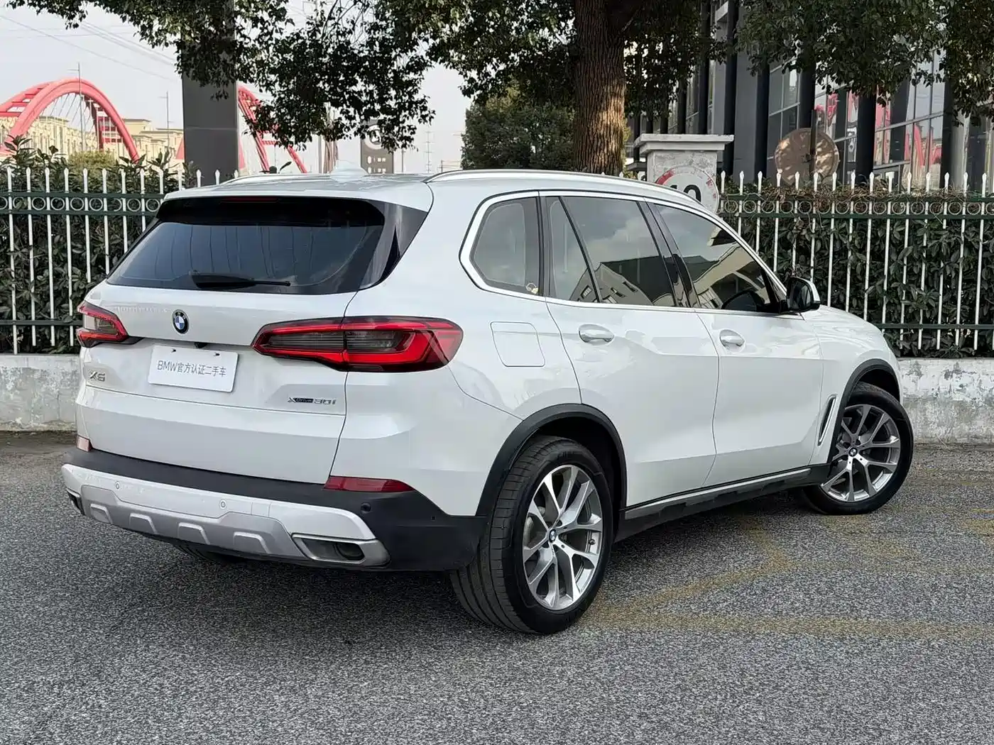 BMW X5 (Import) 2019 xDrive30i X Design Package фото 4