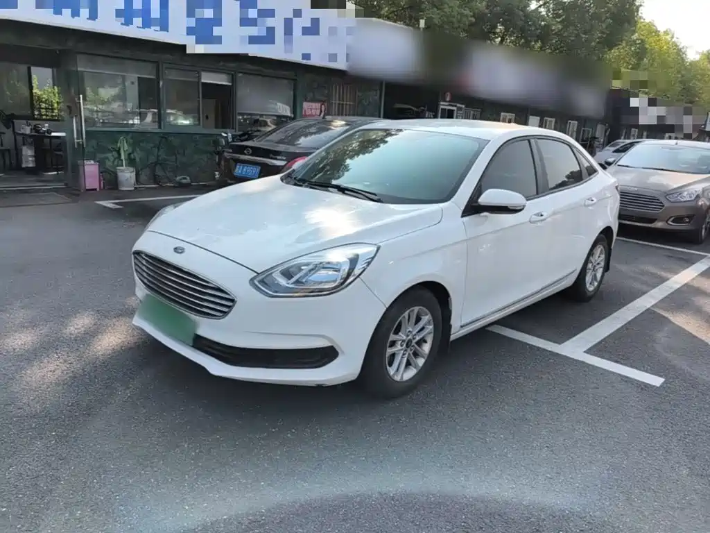 Ford Escort 2019 — пригон из Китая