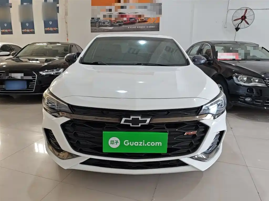 Chevrolet Monza 2019 RS 330T Auto Smooth Edition China VI фото 3