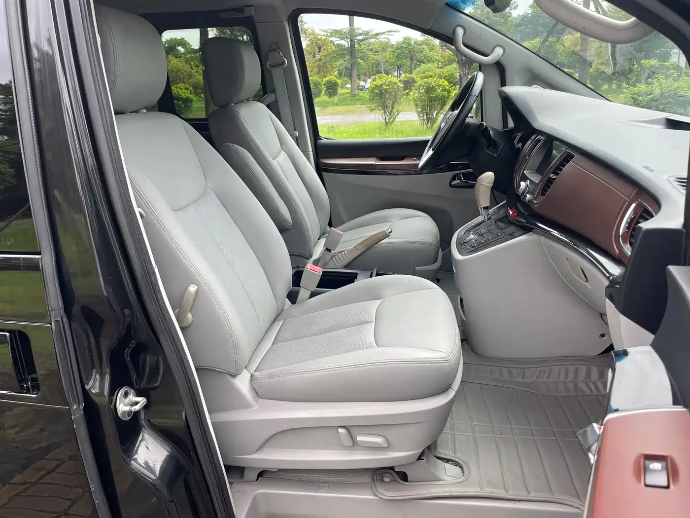 JAC Motors Refine M5 2016 2016 2.0T Gasoline Automatic Official Version