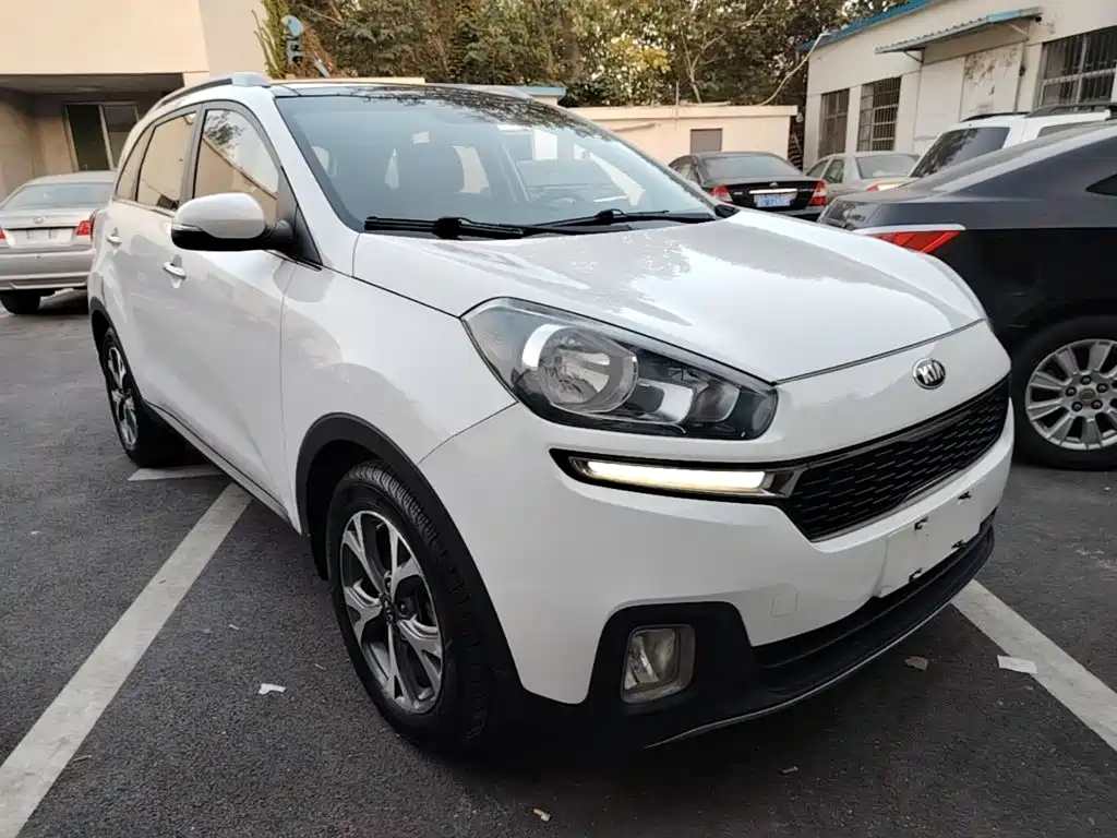 Photo 22 - Kia KX3