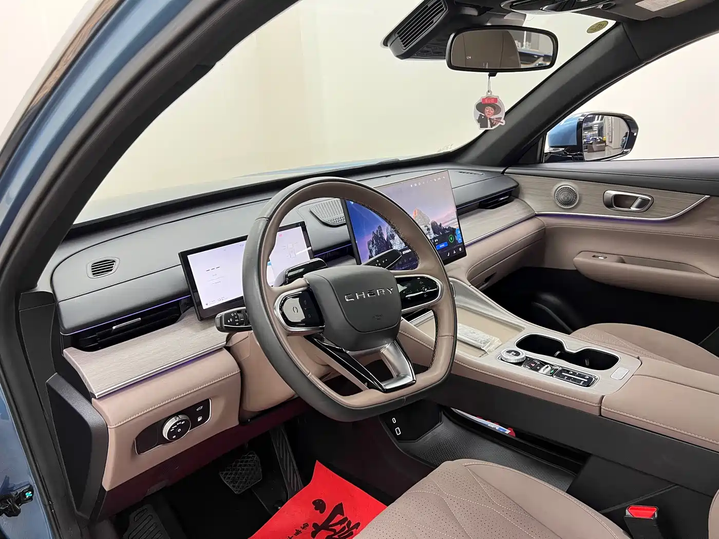 Chery Tiggo 8 PLUS C-DM 2024 2025 1.5T 116km Premium 5-Seater