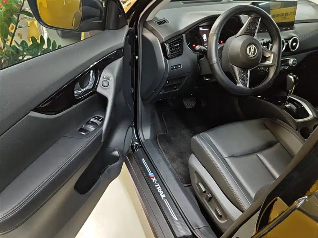NISSAN QIJUN