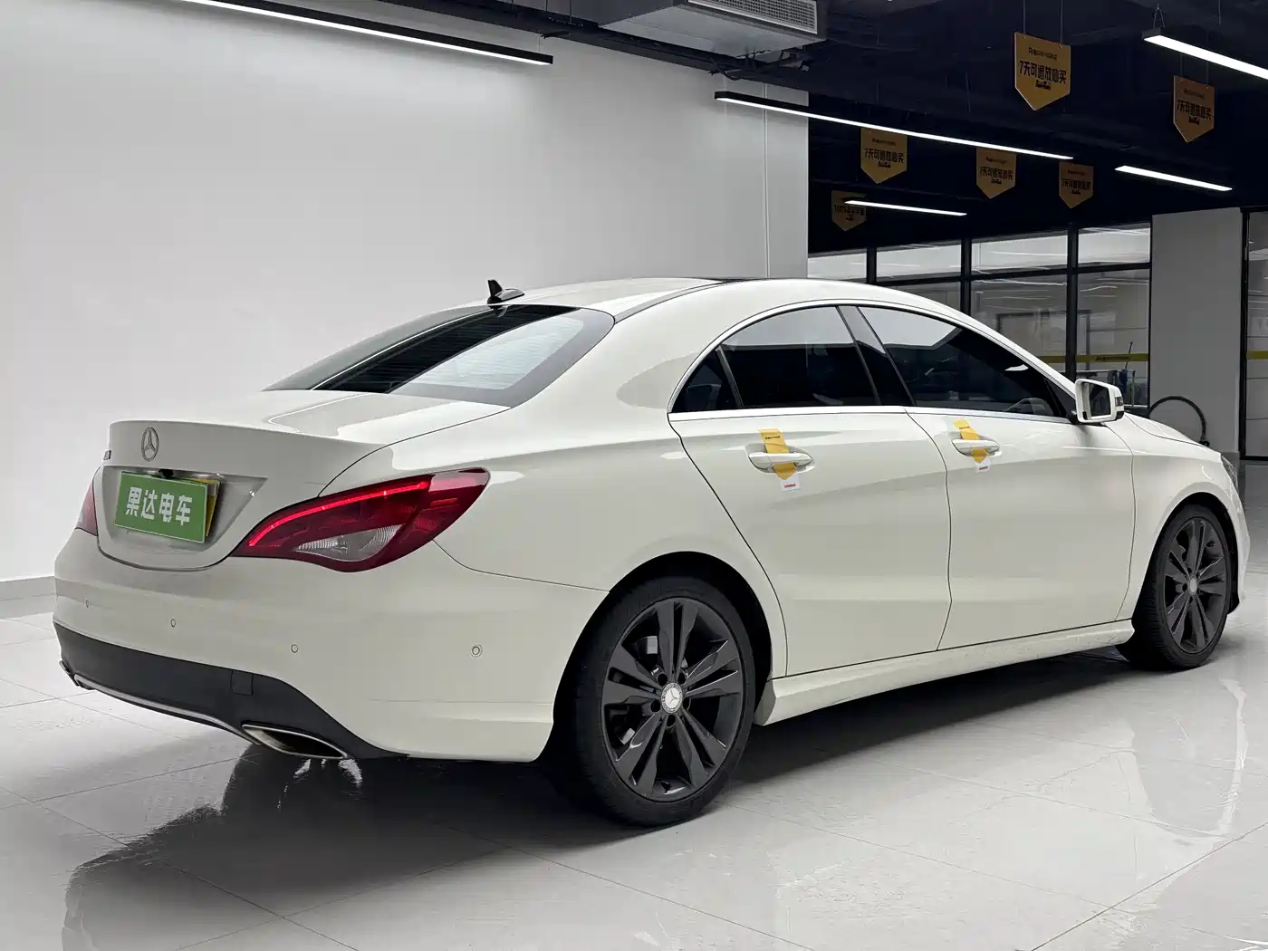 Mercedes-Benz CLA (Import) 2016 Facelift CLA 200 Sport фото 7