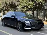 Фото 3 - Mercedes-Benz E-Class