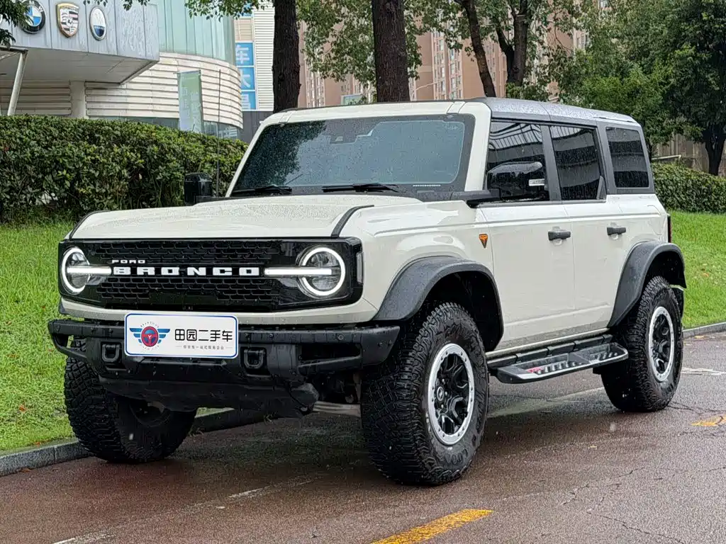 Ford Bronco 2025 2024 2.3T Badlands