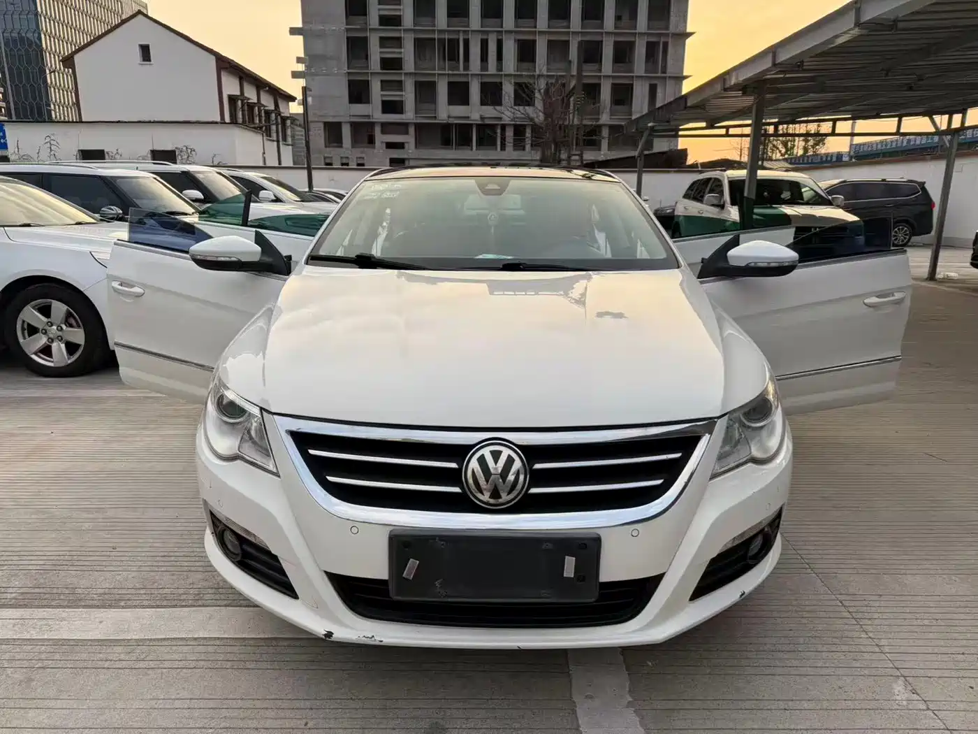 Volkswagen FAW-Volkswagen CC 2012 Model 2.0TSI Premium фото 9