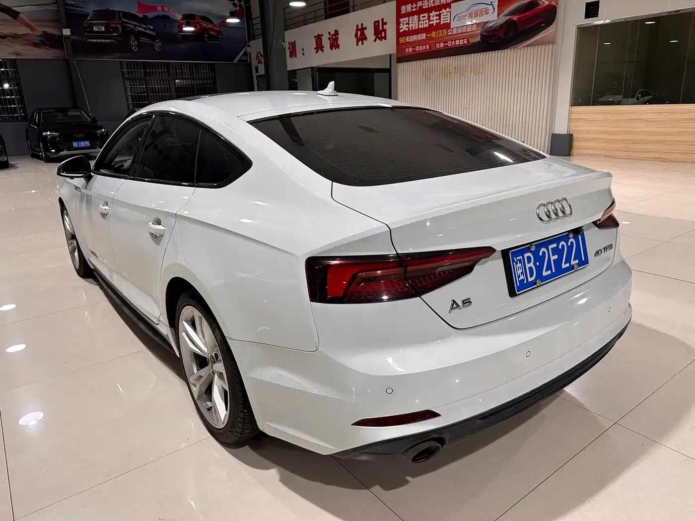 Audi A5 (Import) 2019 Sportback 40 TFSI Fashion фото 7