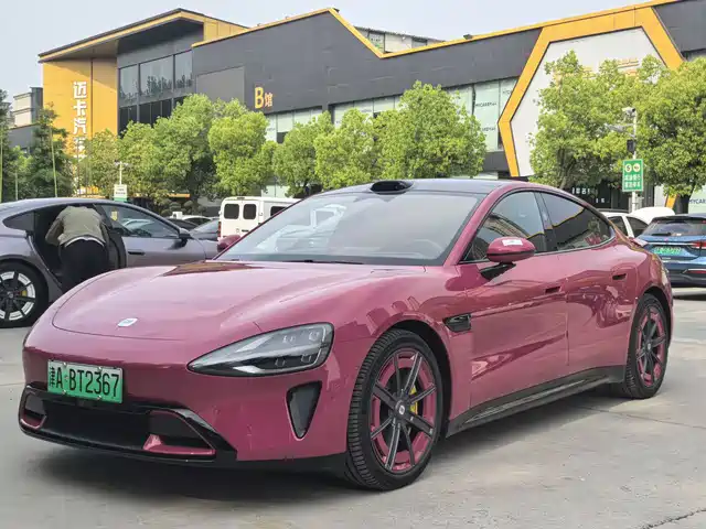 XIAOMI CAR XIAOMI SU7