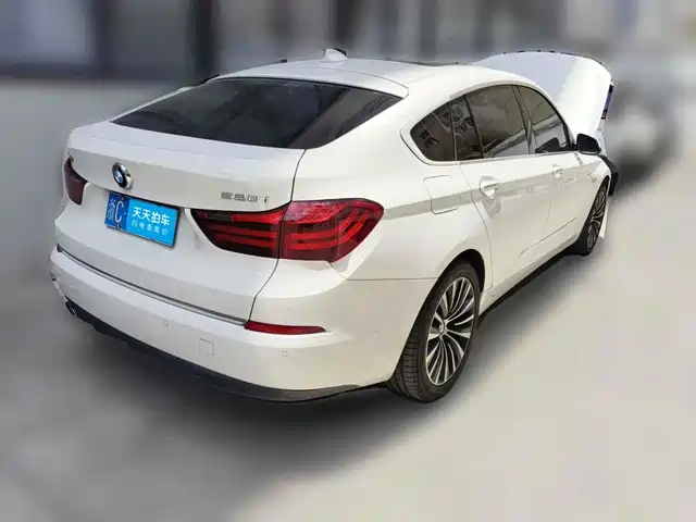 BMW 5 Series GT 2014 528i Luxury — фото 2