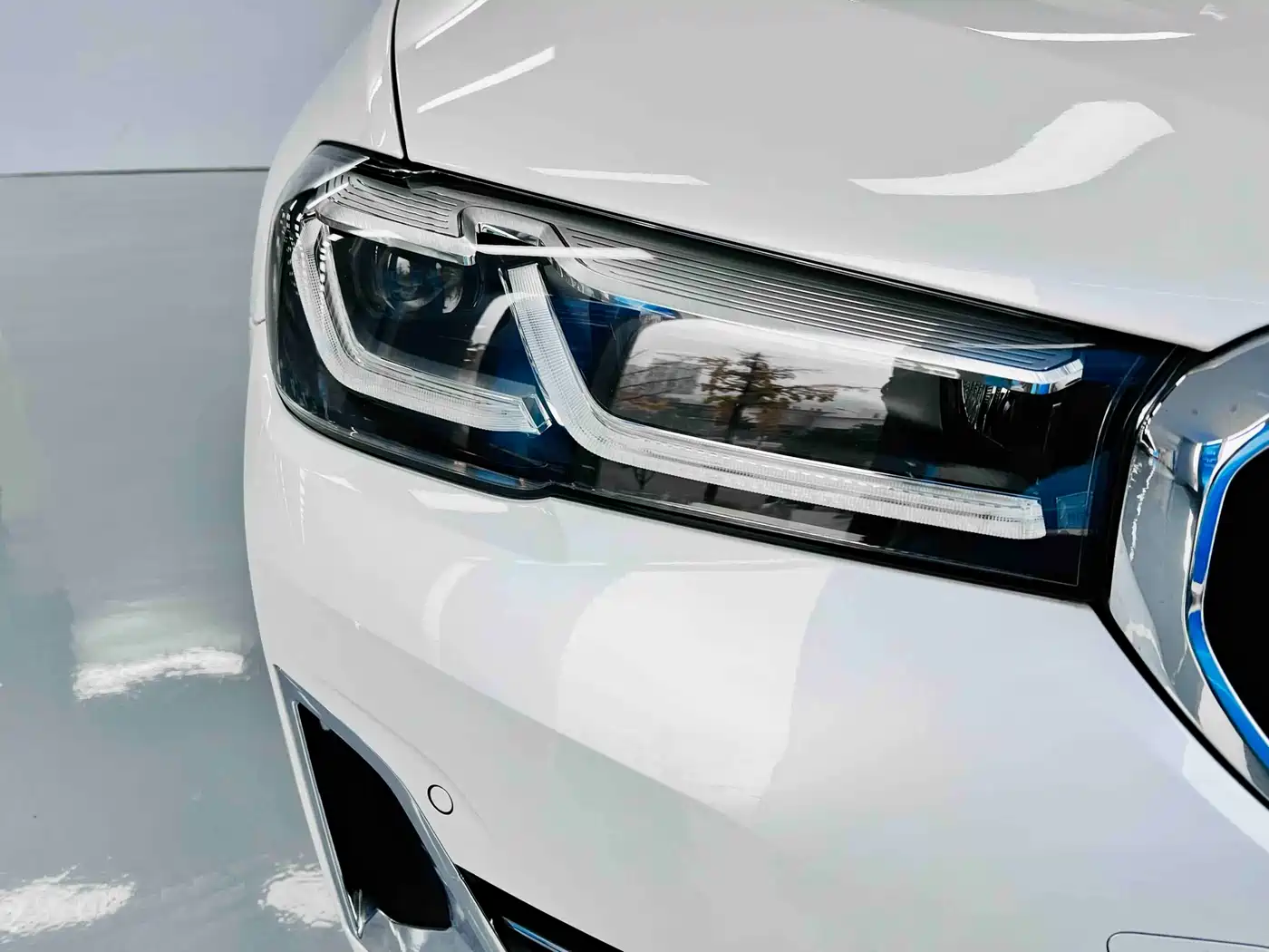 BMW 5 Series 2022 530Li Leading Luxury Package фото 9