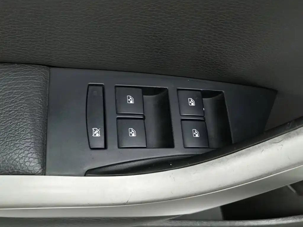 Фото 9 - Buick Excelle