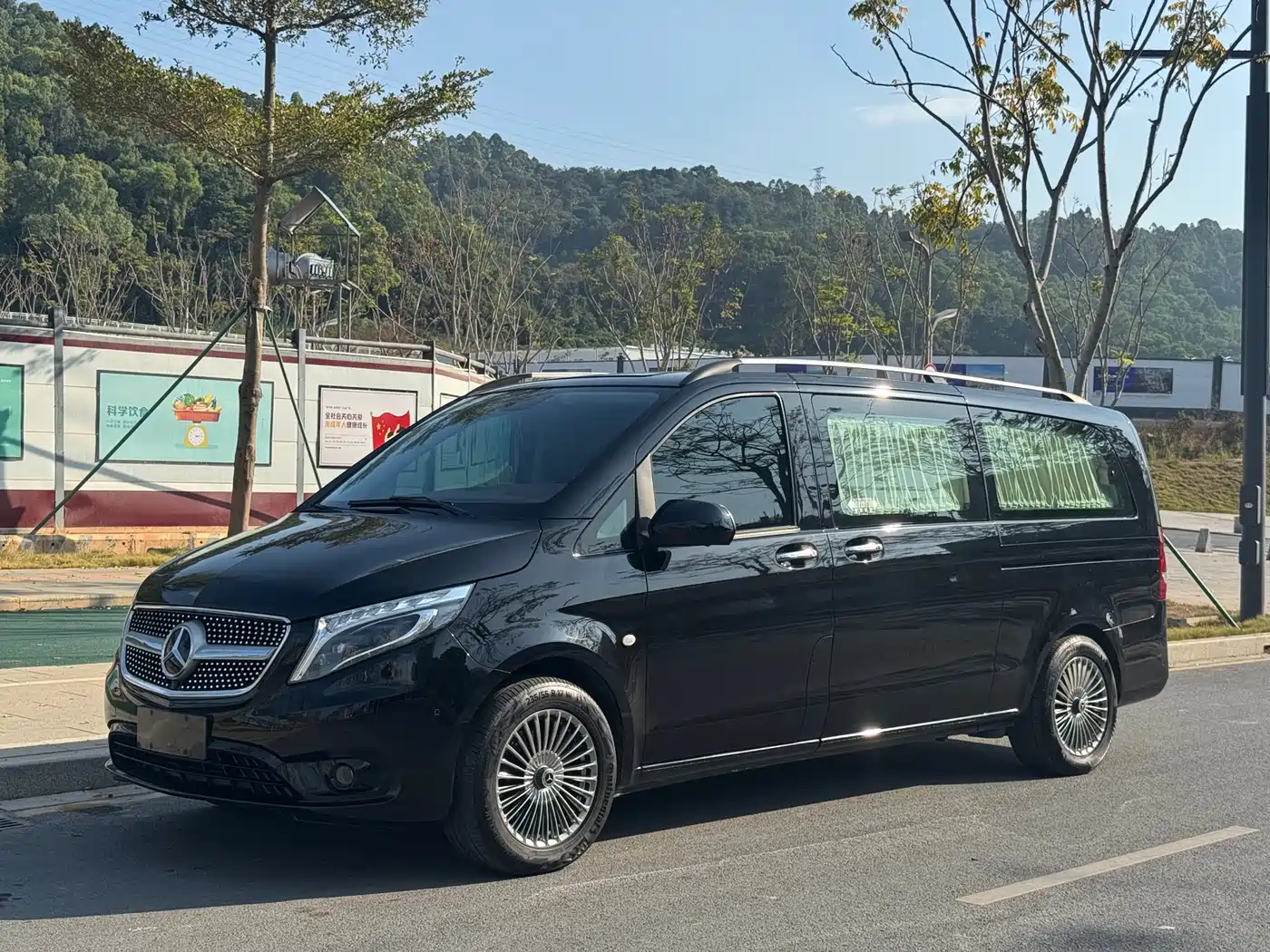 Mercedes-Benz Vito 2020 2.0T Business Edition (7-seater)