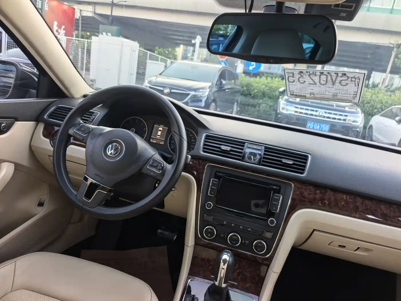 Volkswagen Passat 2013 1.8TSI DSG Yuzun фото 12