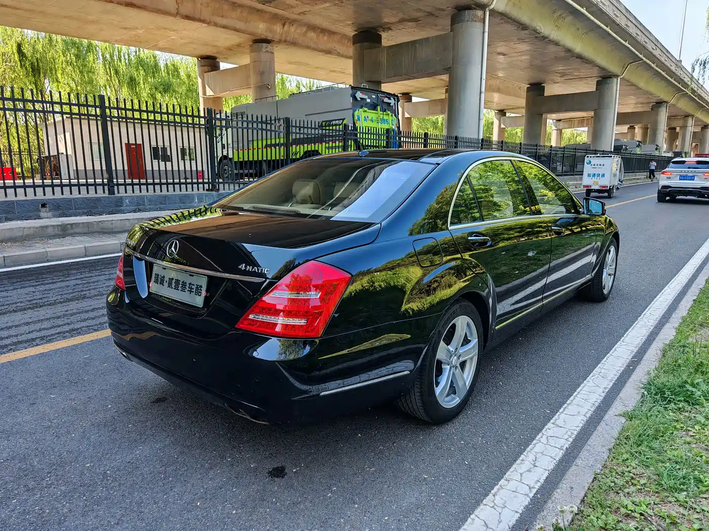 Mercedes-Benz S-Class 2008 Model S 500 L 4MATIC фото 26