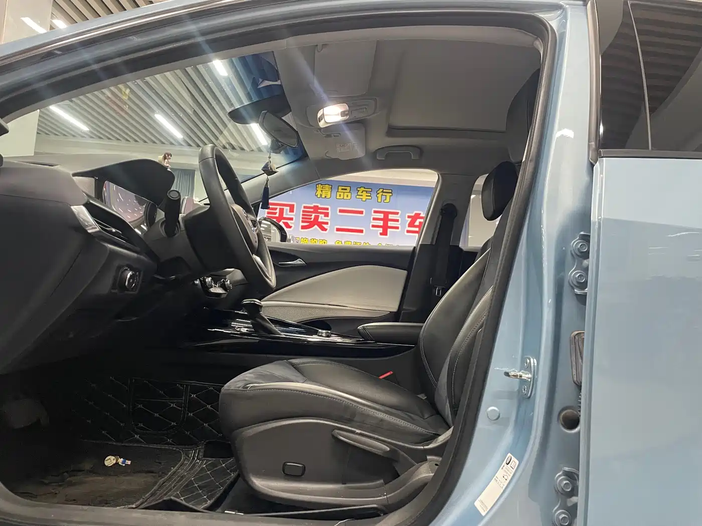 BUICK SLIGHTLY BLUE 6