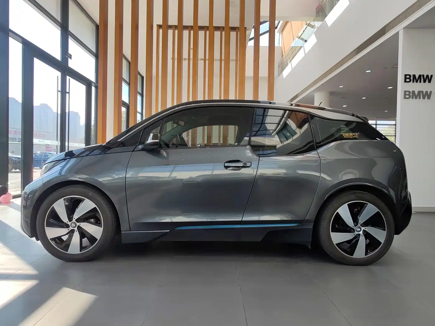 2019 BMW i3 (Import)