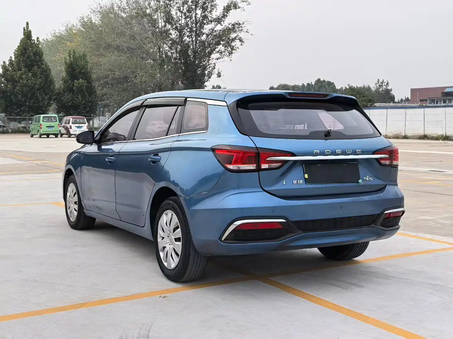 Фото 7 - Roewe Ei5