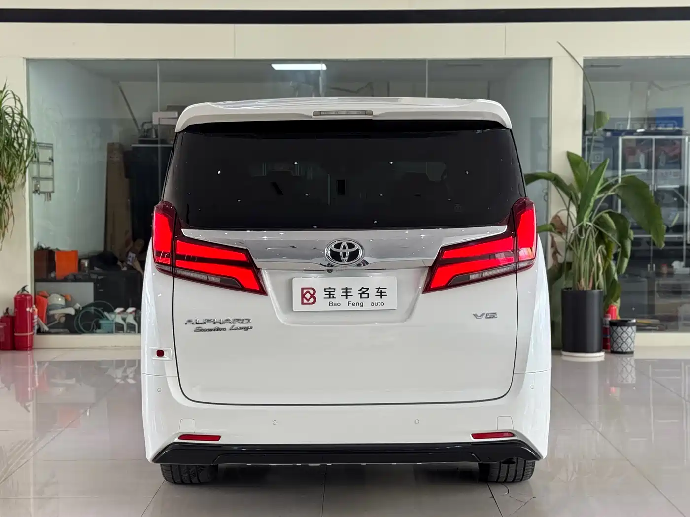 Toyota Alphard 2018 Facelift 3.5L Premium Edition фото 17