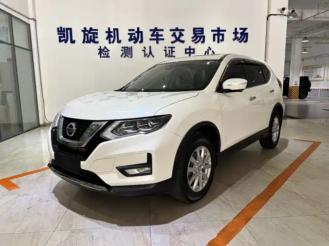 Nissan X-Trail 2.0L CVT 2WD XL Premium, Юбилейный Эксклюзив