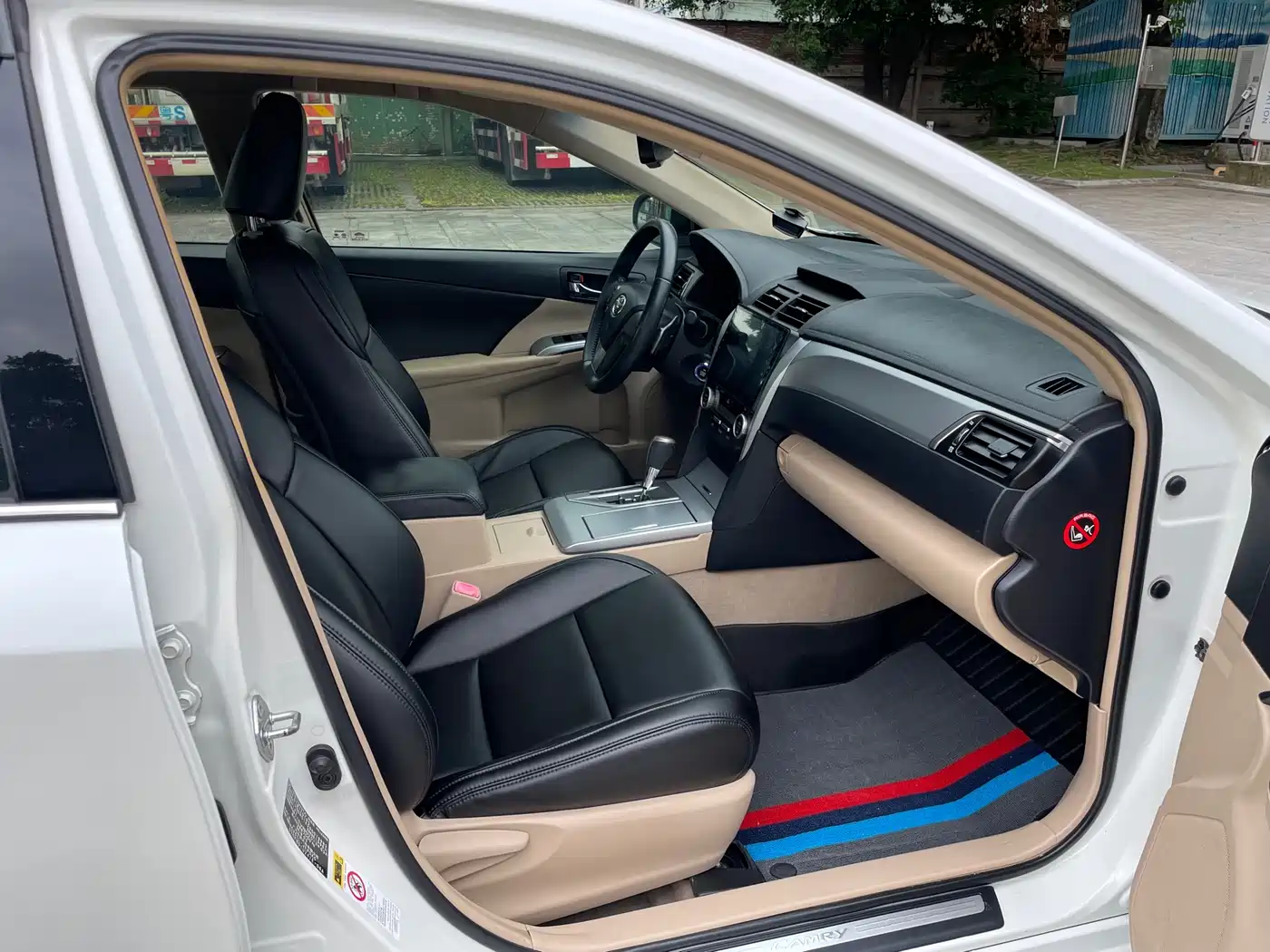 Toyota Camry 2012 Junrui 2.0S Dynamic Edition фото 12