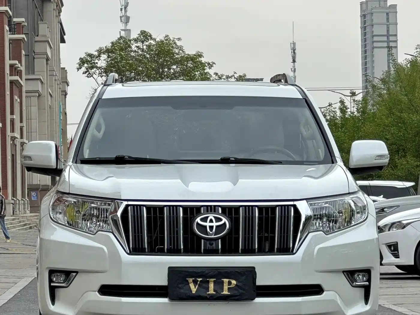 Toyota Prado 2018 3.5L Auto TX фото 2