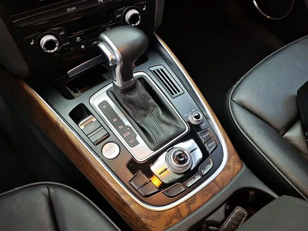 Audi Q5 2015 40 TFSI Comfort фото 11