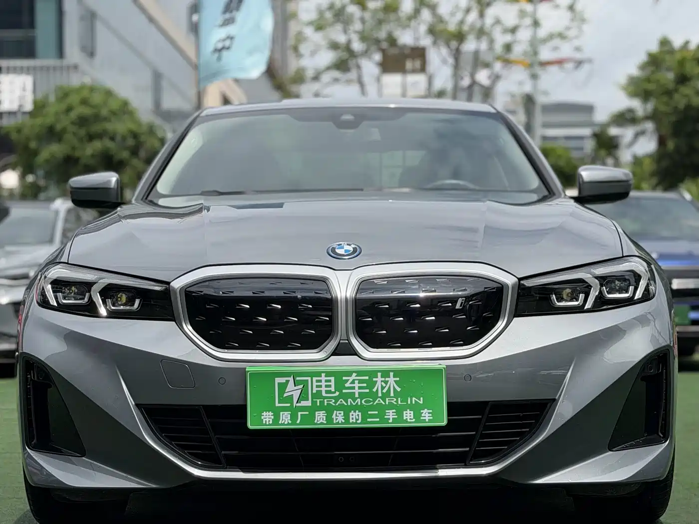 BMW i3 2022 eDrive 35 L фото 2