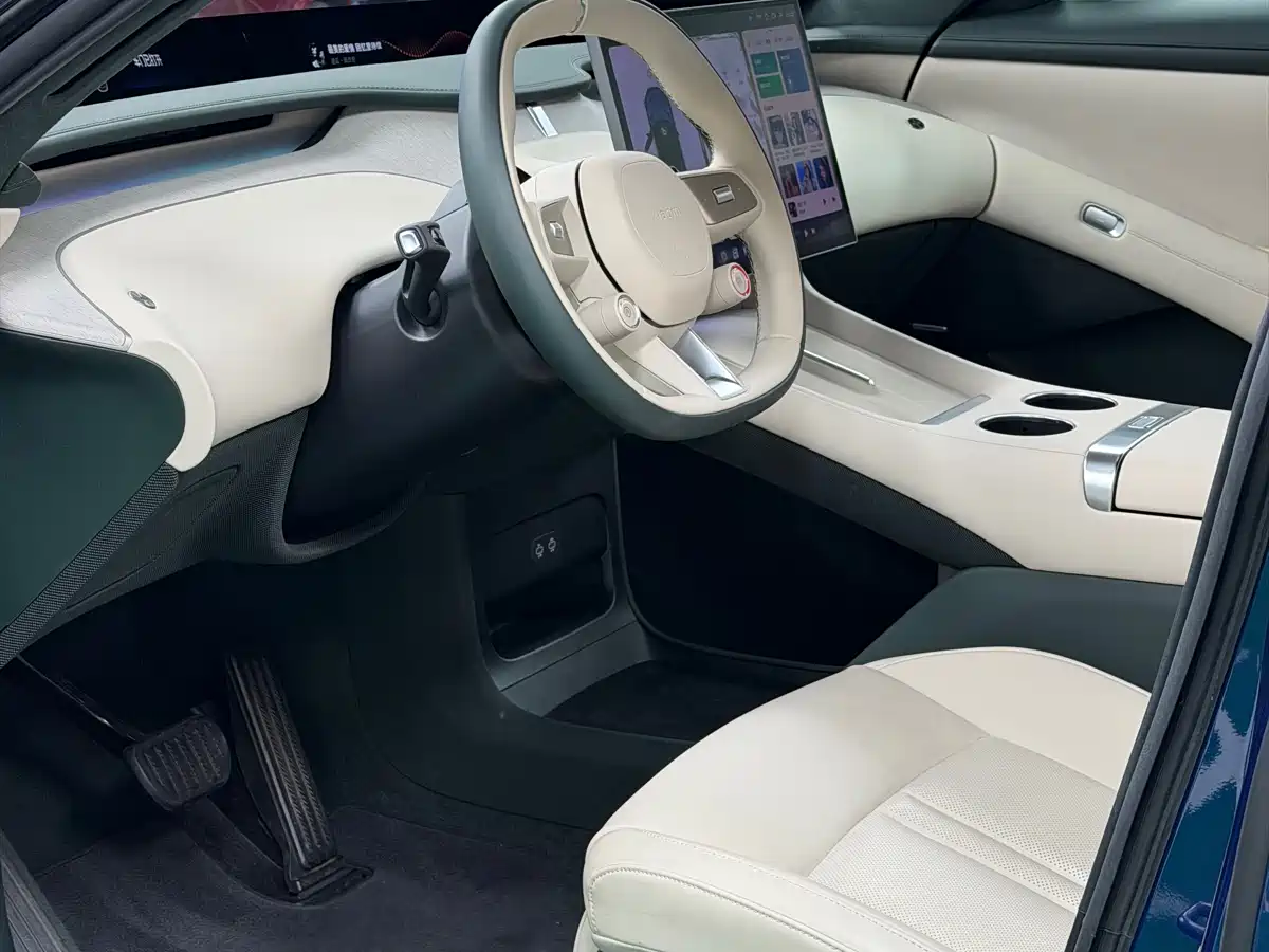 Xiaomi Auto Xiaomi YU7 2025 Ultra Long Range High Performance AWD Max Edition фото 11
