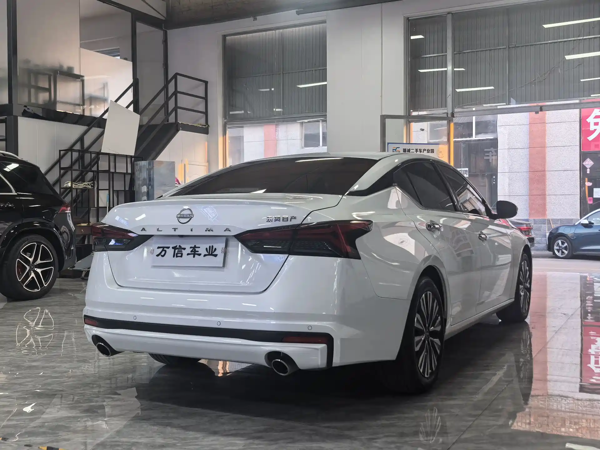 صورة 4 - Nissan Teana