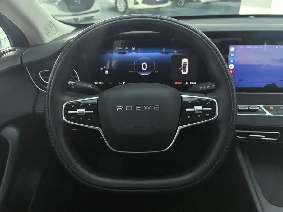 Фото 15 - Roewe D7