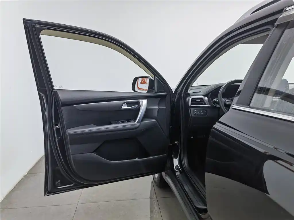 Kia Sportage 2019 2.0L Automatic Smart Luxury Edition фото 8