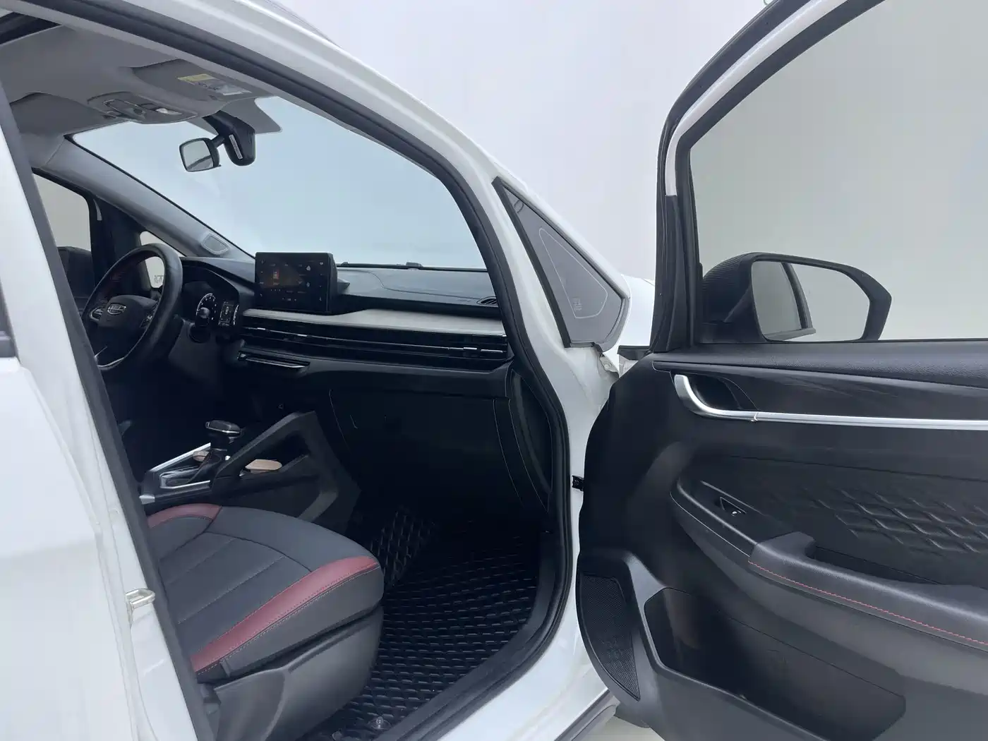 Geely Vision X3 2021 2021 PRO 1.5L CVT Premium