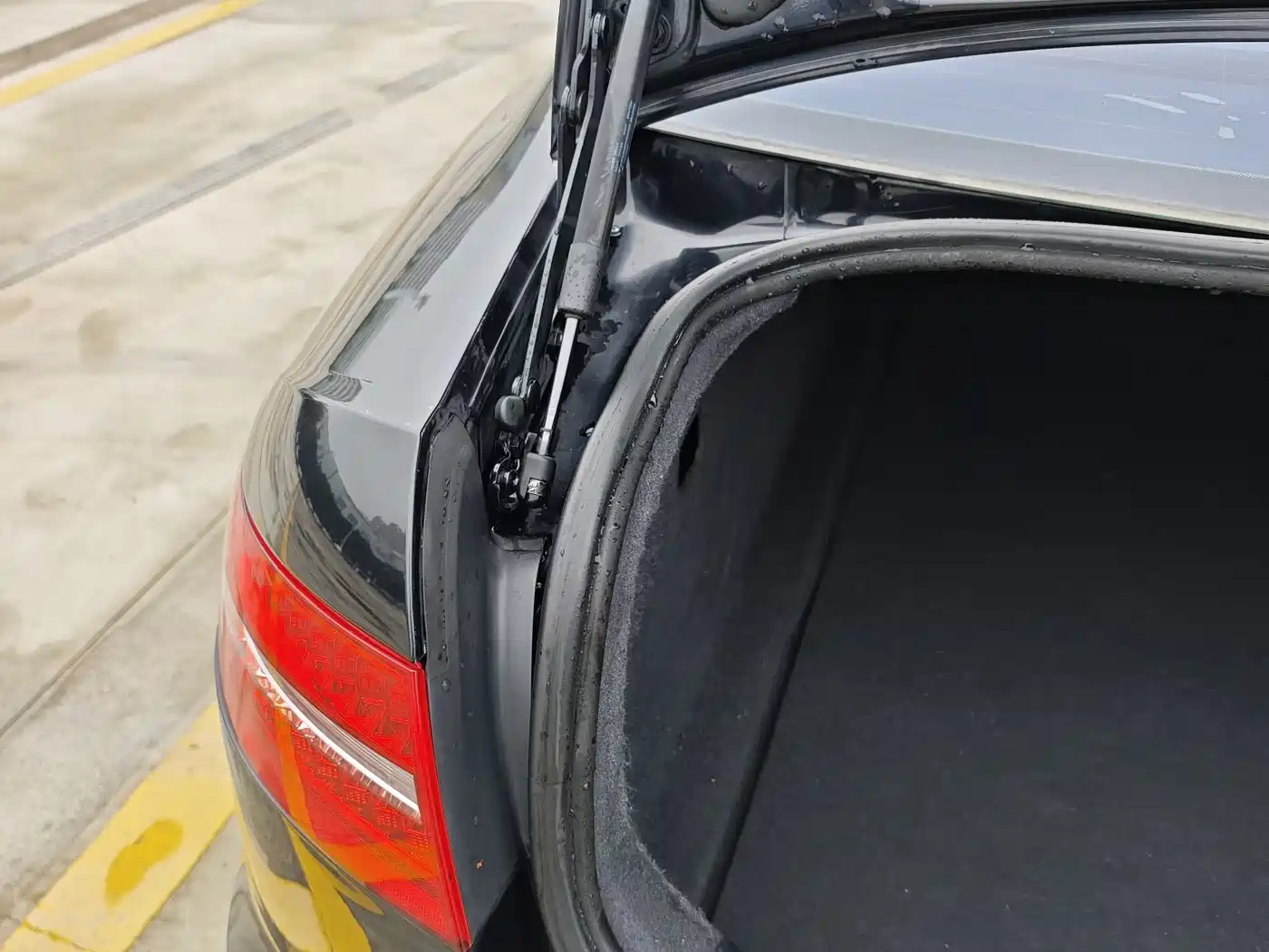 Audi A6L 2011 Model 2.0 TFSI Auto Standard фото 22