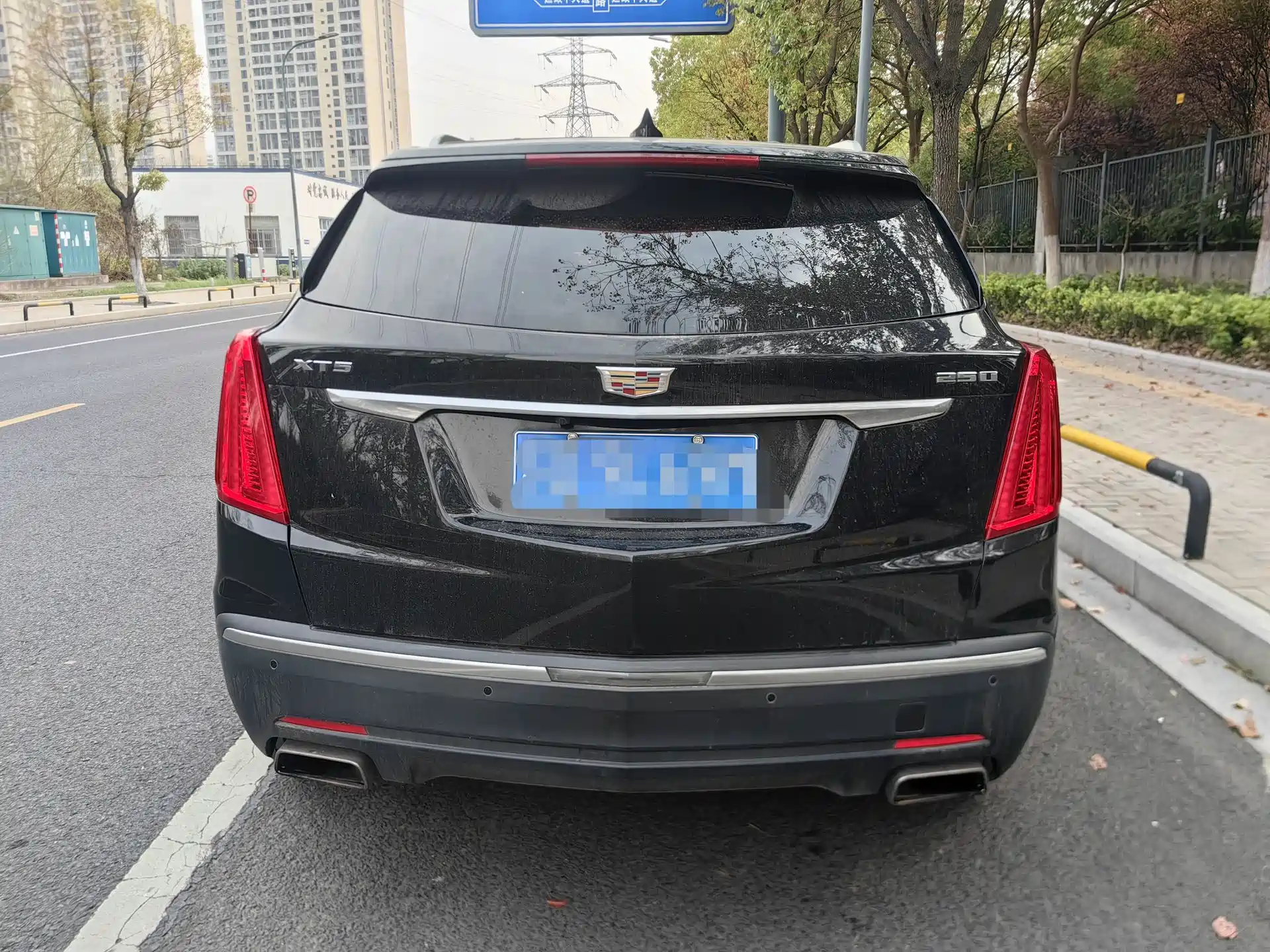 Фото 9 - Cadillac XT5