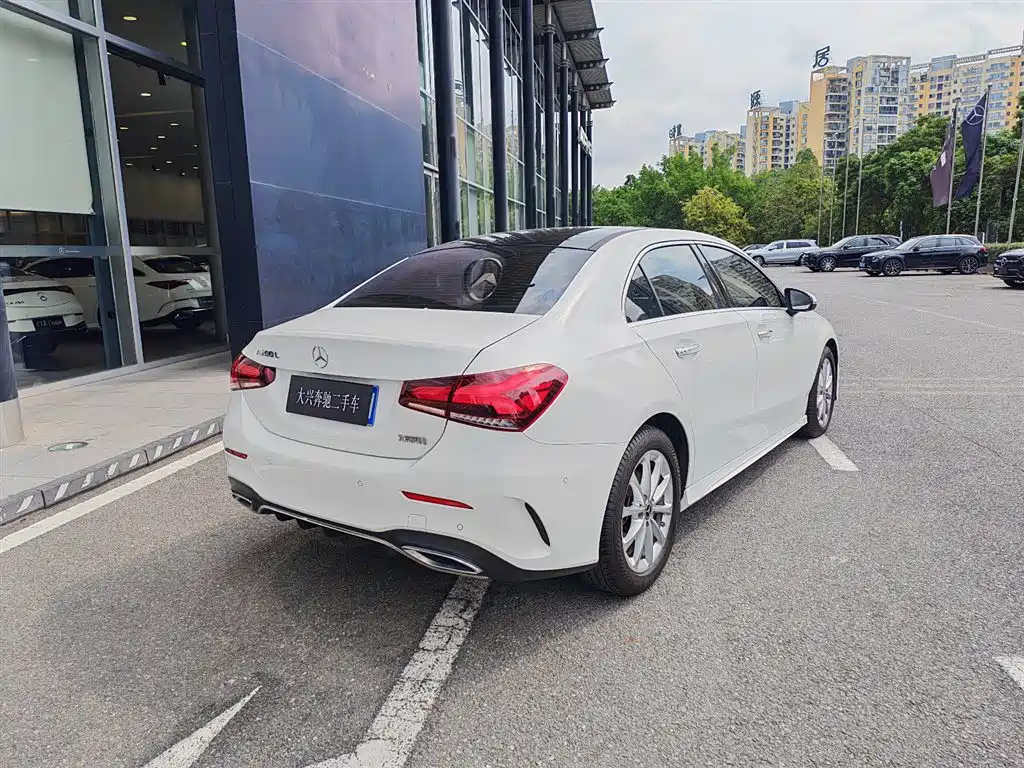Mercedes-Benz A-Class 2020 Facelift A 200 L Sport Sedan Fashion фото 6