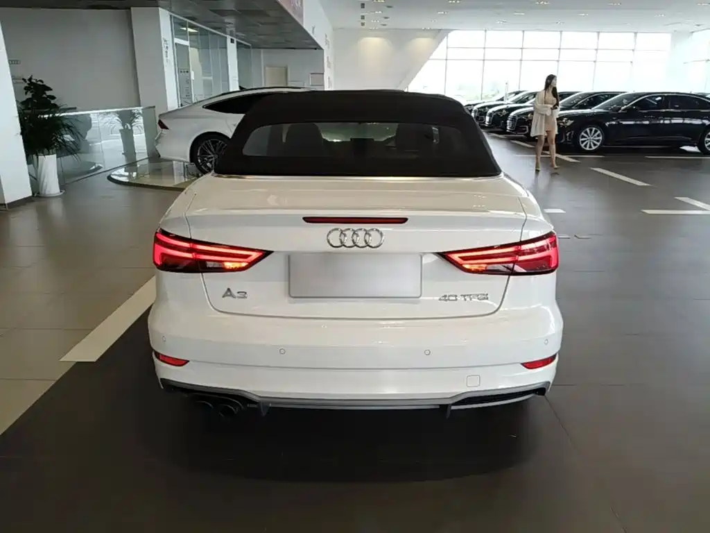 Photo 6 - Audi A3 (Import)
