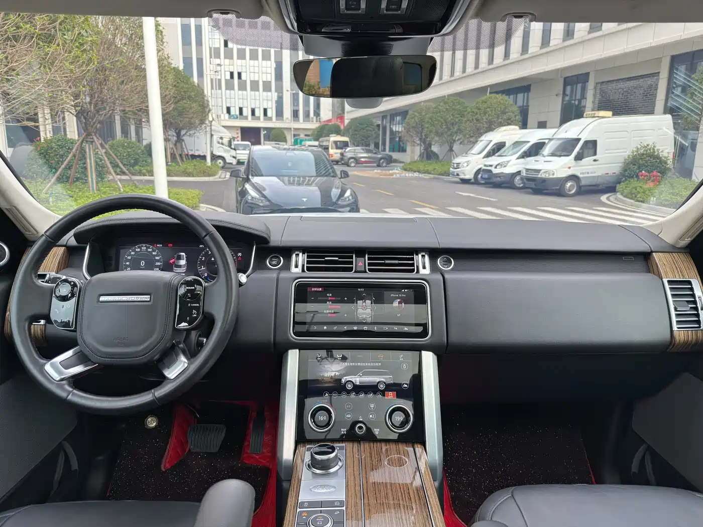 LAND ROVER RANGE ROVER