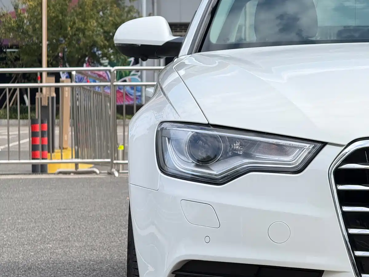 Audi A6L 2014 TFSI Standard фото 3
