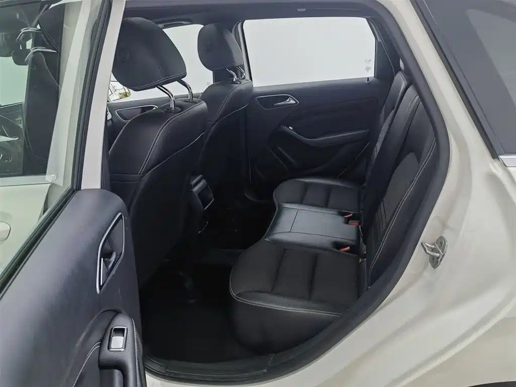 Mercedes-Benz B-Class 2015 B 200 Dynamic фото 15