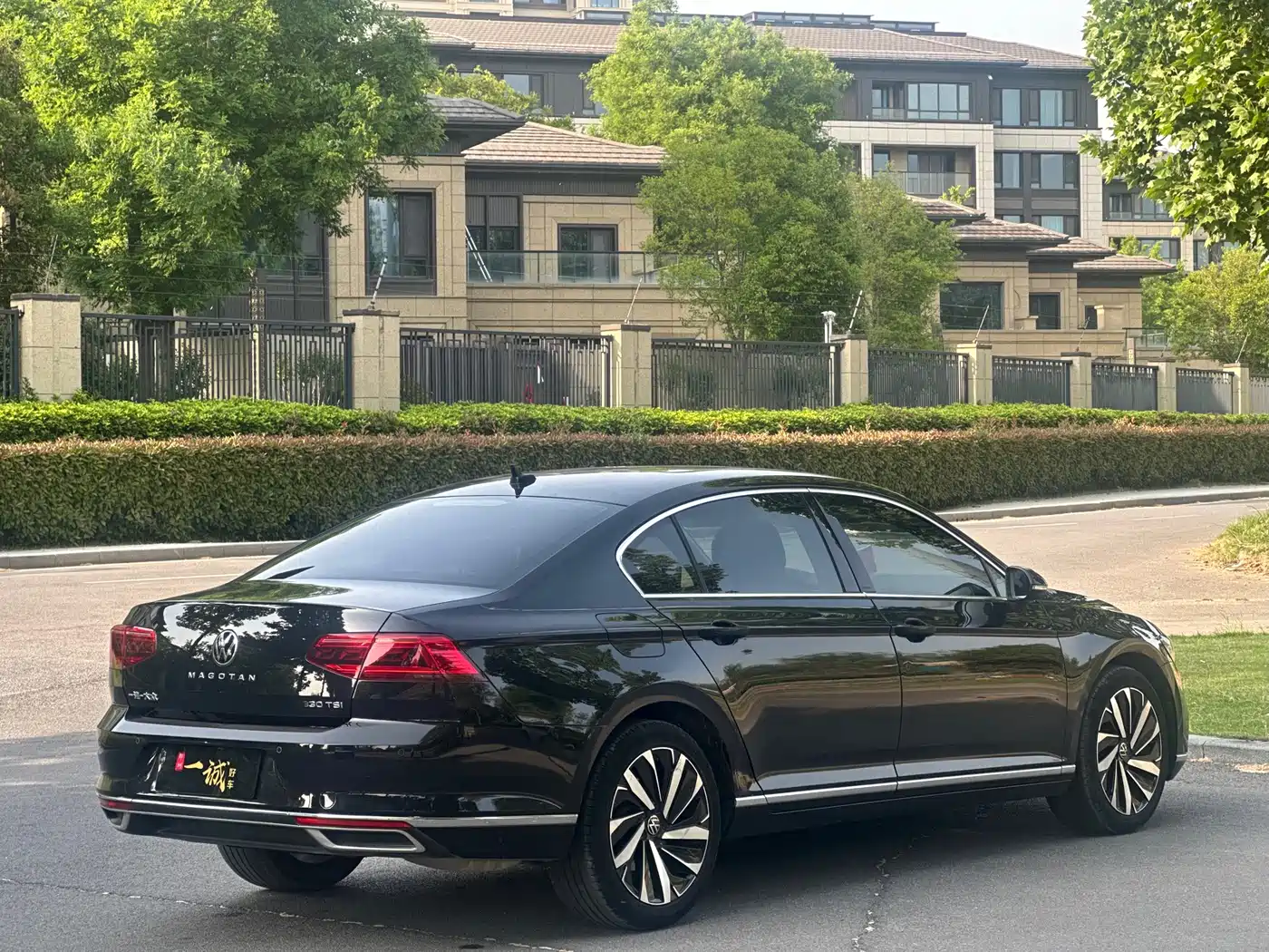 Volkswagen Magotan 2020 330TSI DSG Leading фото 13