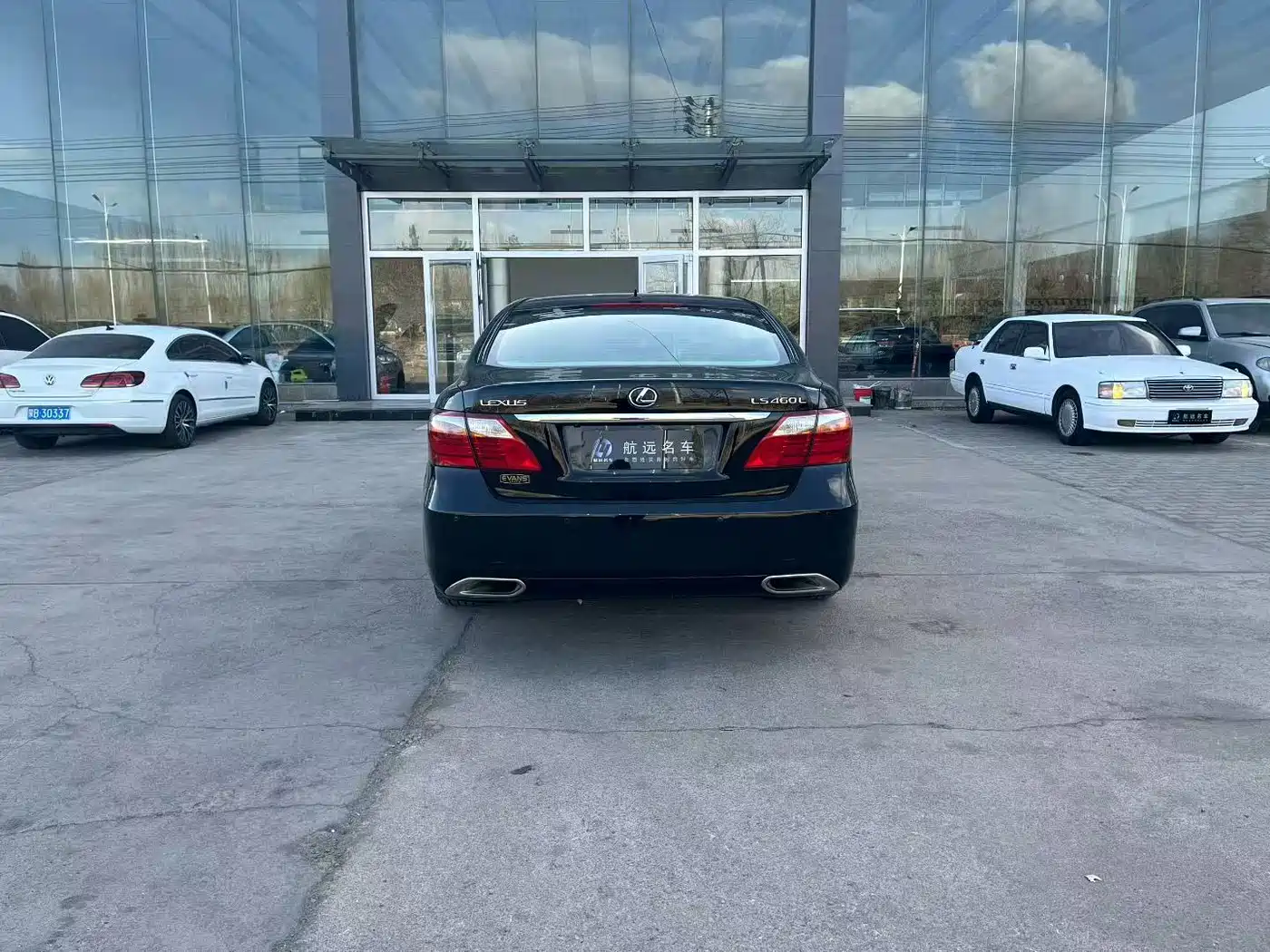 Lexus LS 2010 460L Luxury Edition фото 8