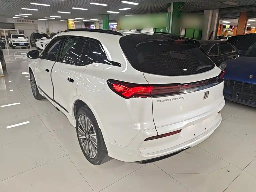 Buick E5 2023 2023 Premium Standard Range Edition