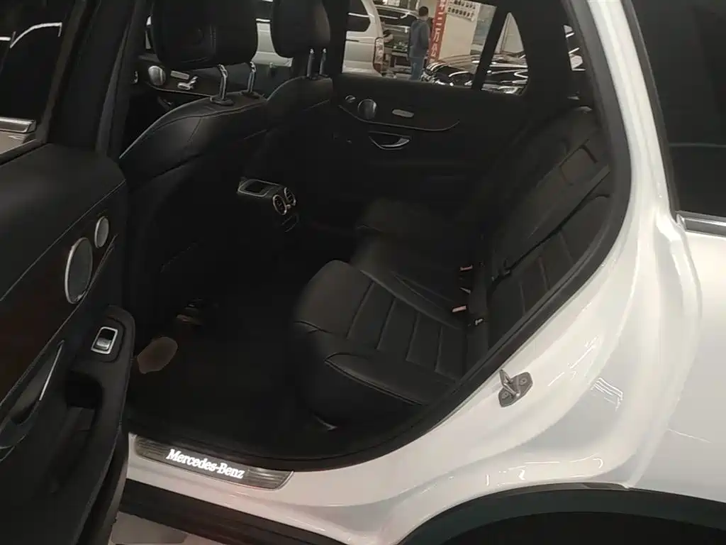 Mercedes-Benz GLC 2020 GLC 300 L 4MATIC Dynamic фото 17
