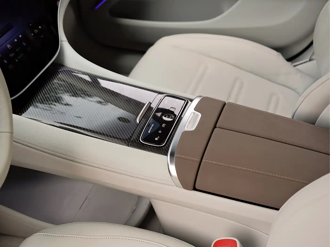 MERCEDES-BENZ EQS AMG