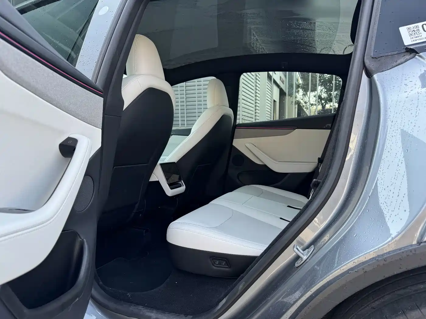 Tesla Model Y 2026 2026 Rear-Wheel Drive