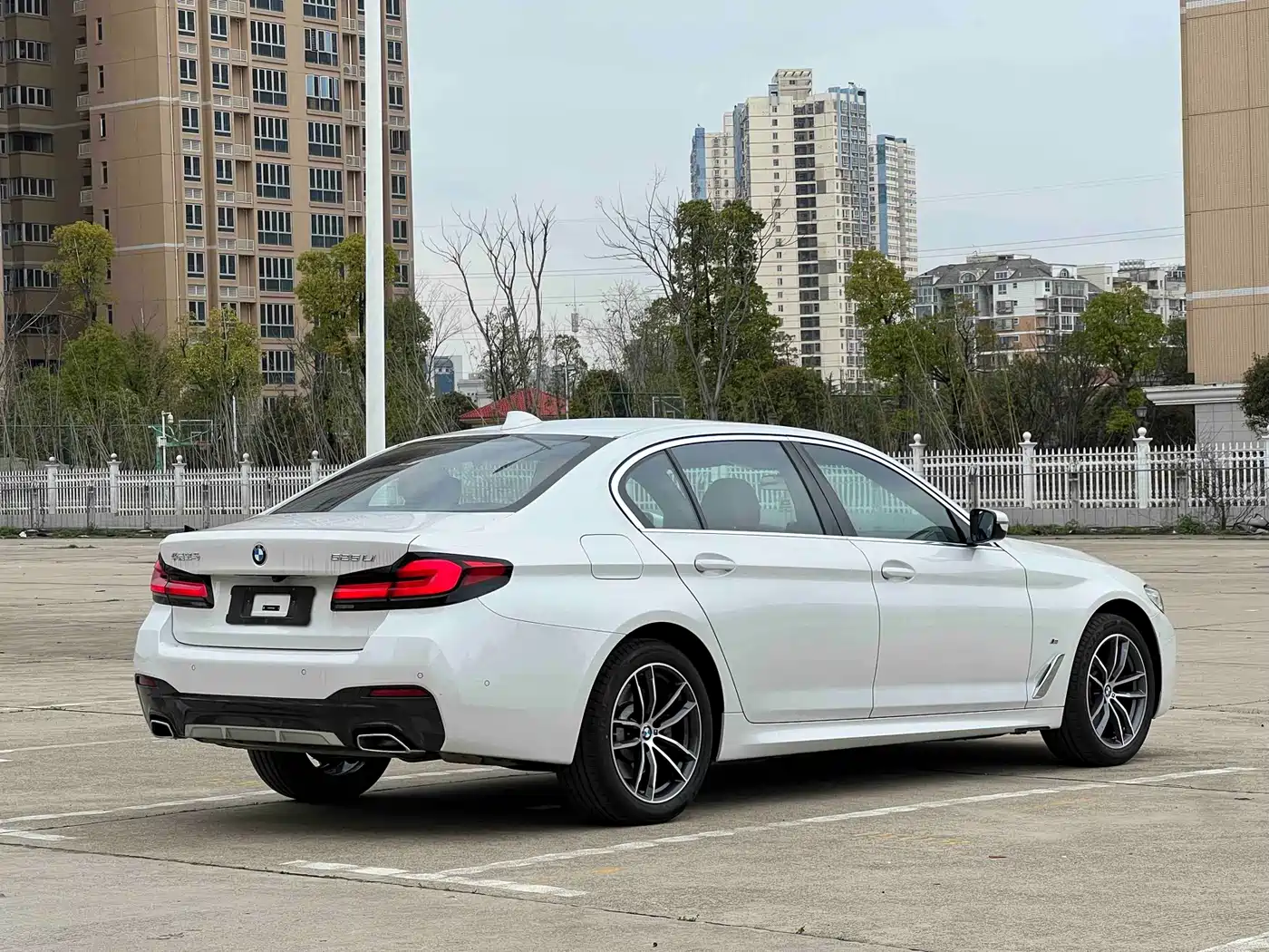 BMW 5 Series 2022 Facelift 525Li M Sport Package фото 15